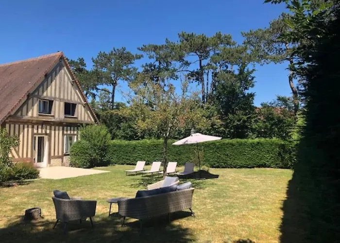 Deauv'hills House Hébergement de vacances *